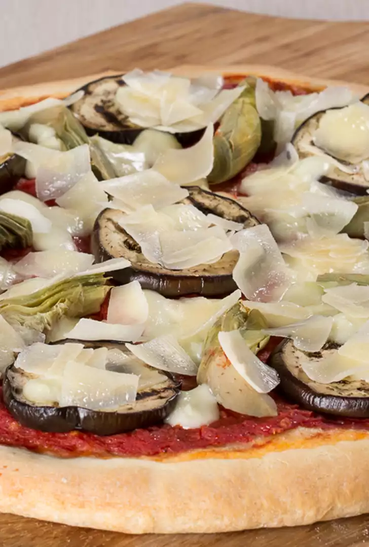 pizza di melazane e carciofi.jpg