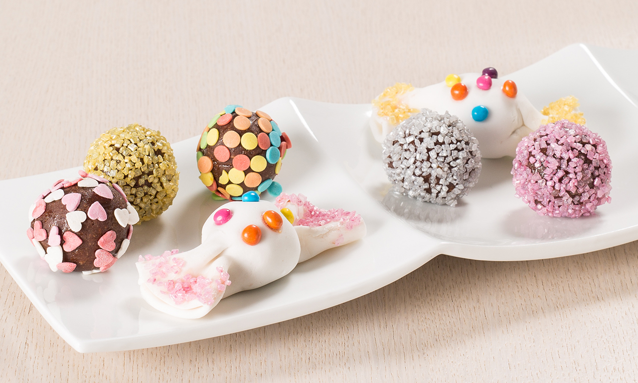 Dolcetti al cioccolato con pasta di zucchero