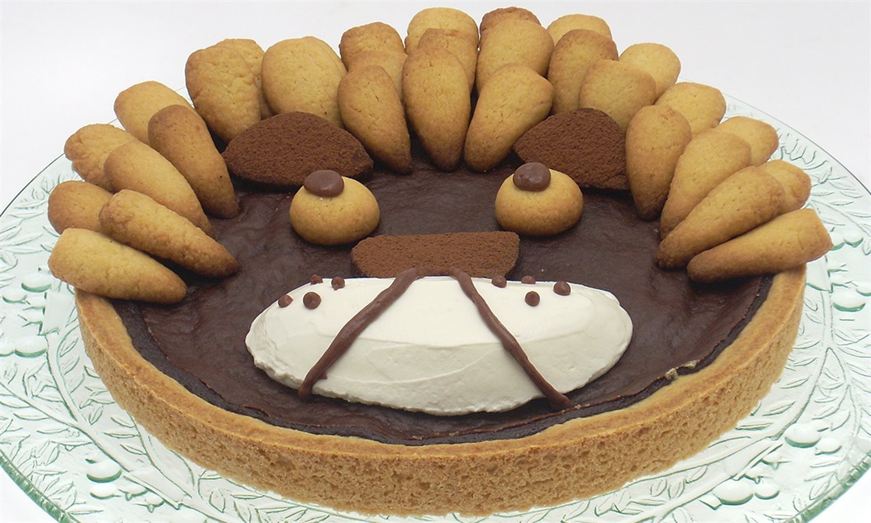 Torta al cioccolato a forma di leone
