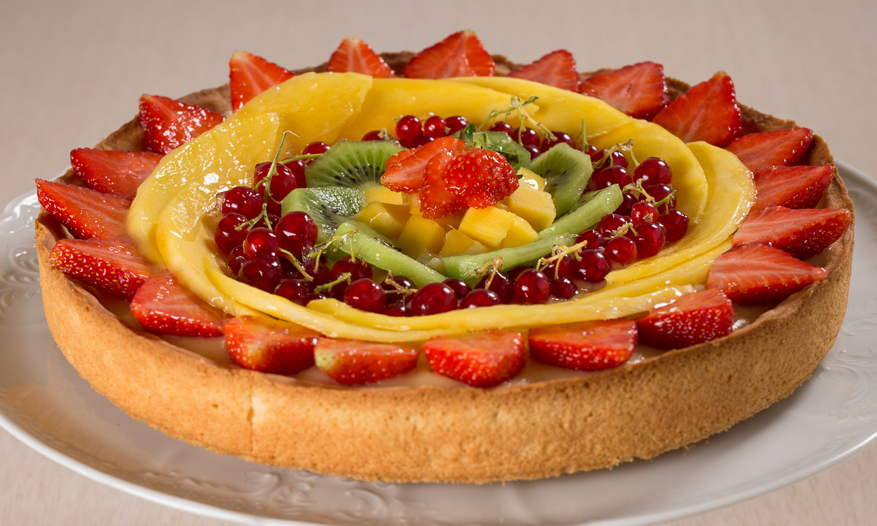Torta di frutta fresca