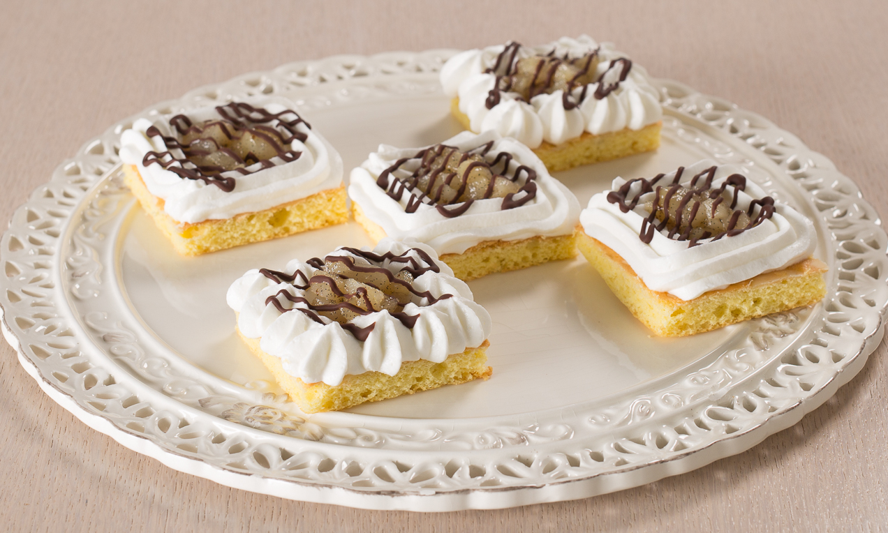 Trancetti con pere e bacca di vaniglia