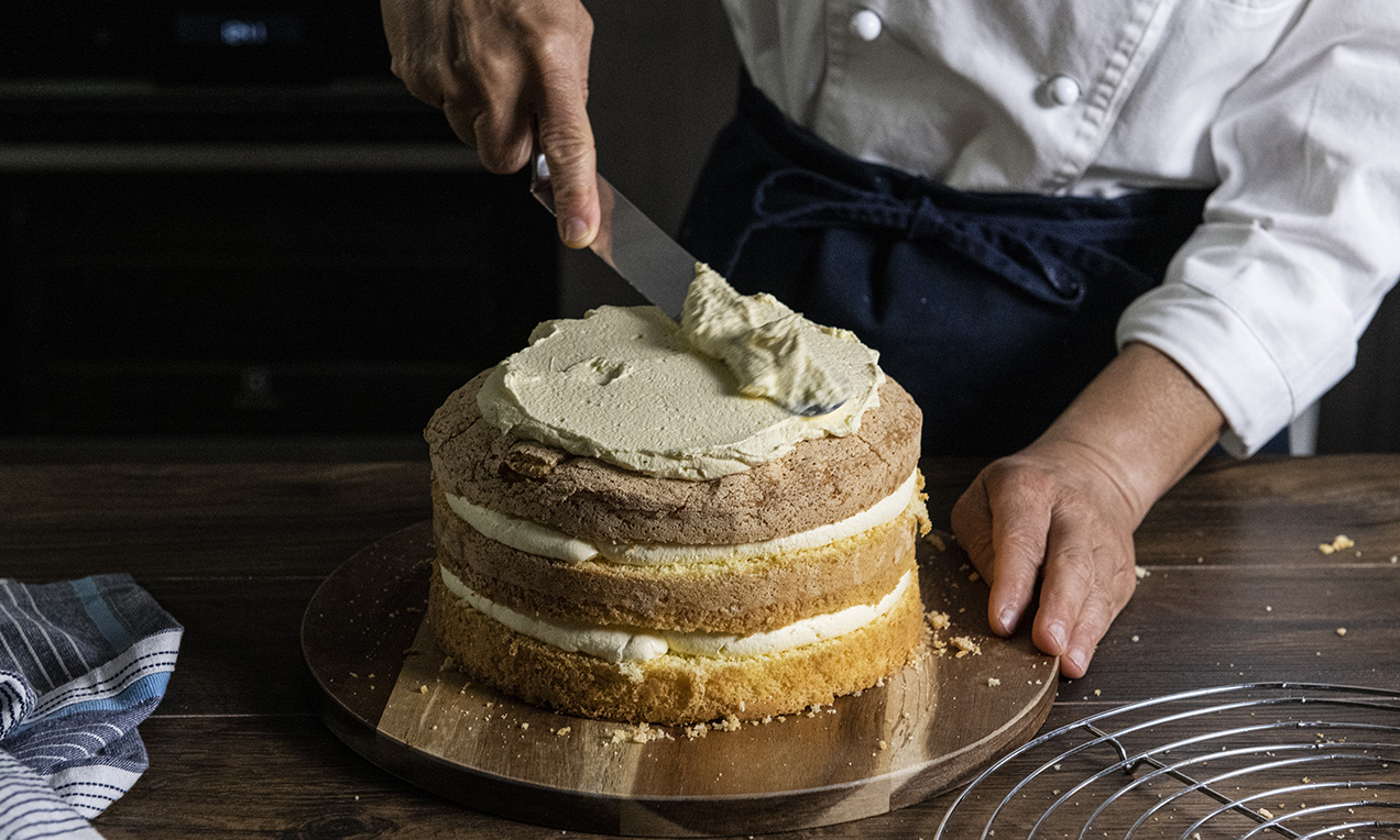 Step_torta farcita alla crema chantilly (21)