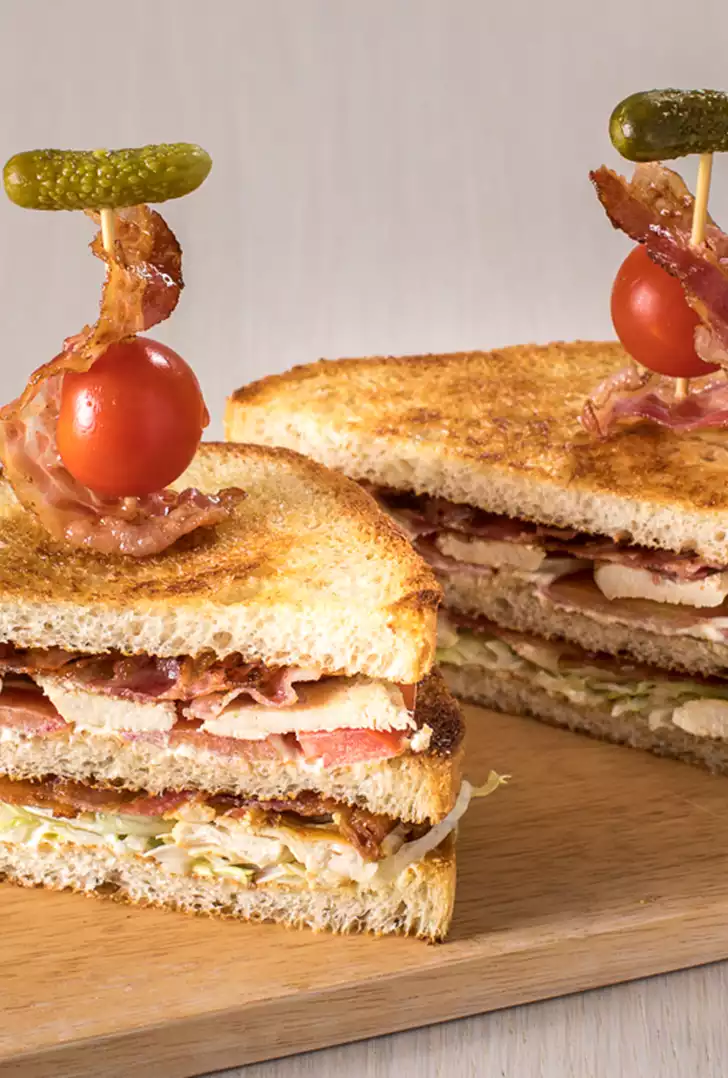 club sandwich a misura.jpg