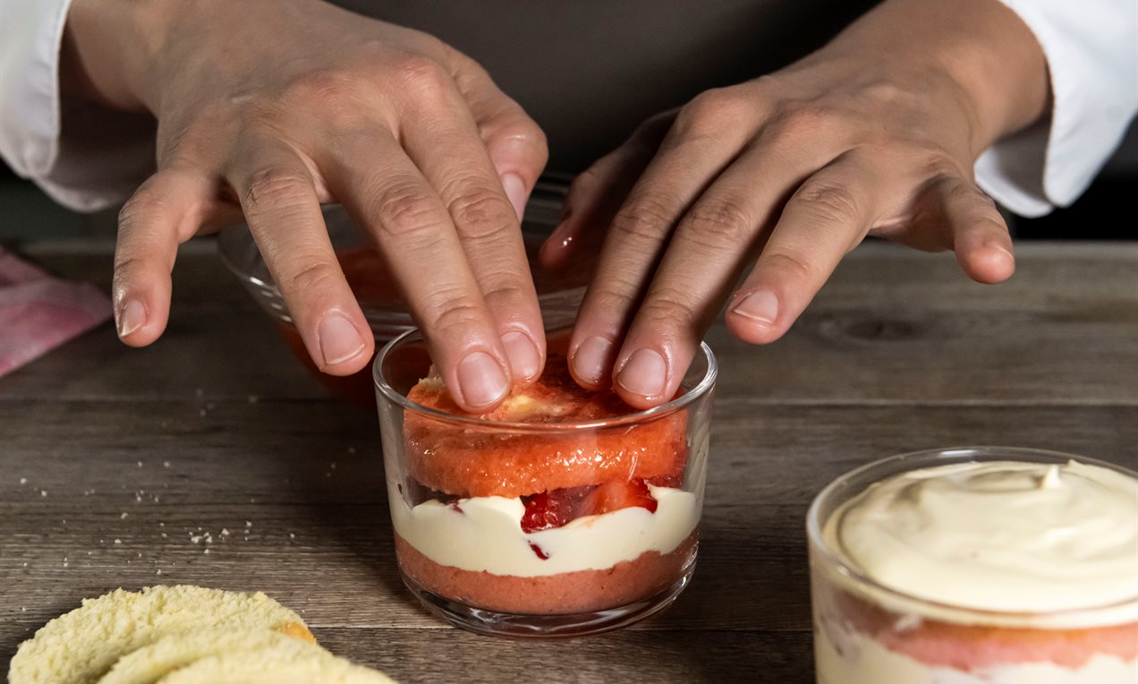 Step_tiramisù alle fragole (17)