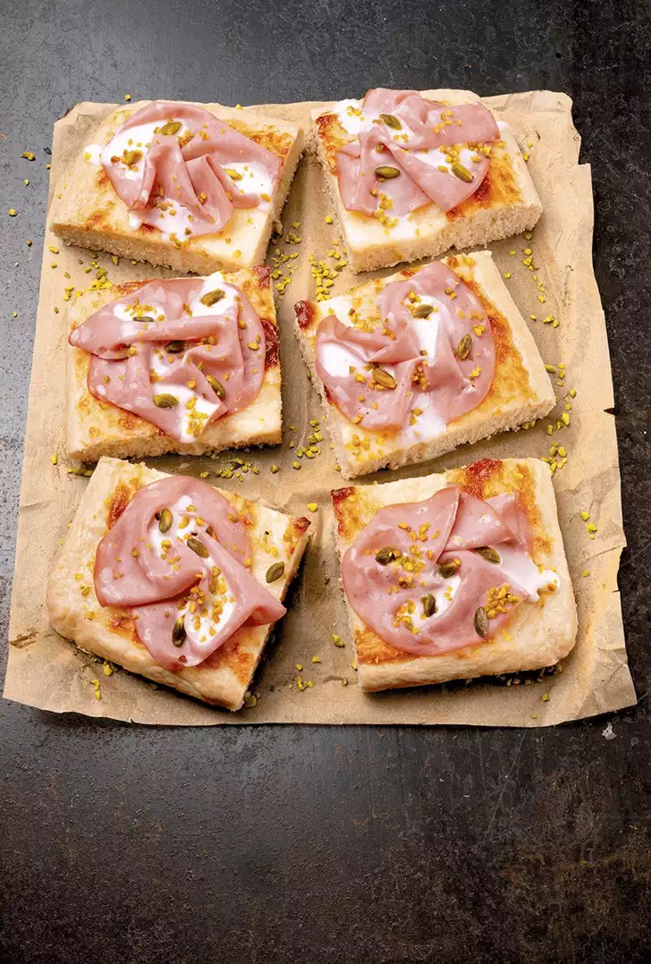 Pizza alta farcita (calendario 2022)