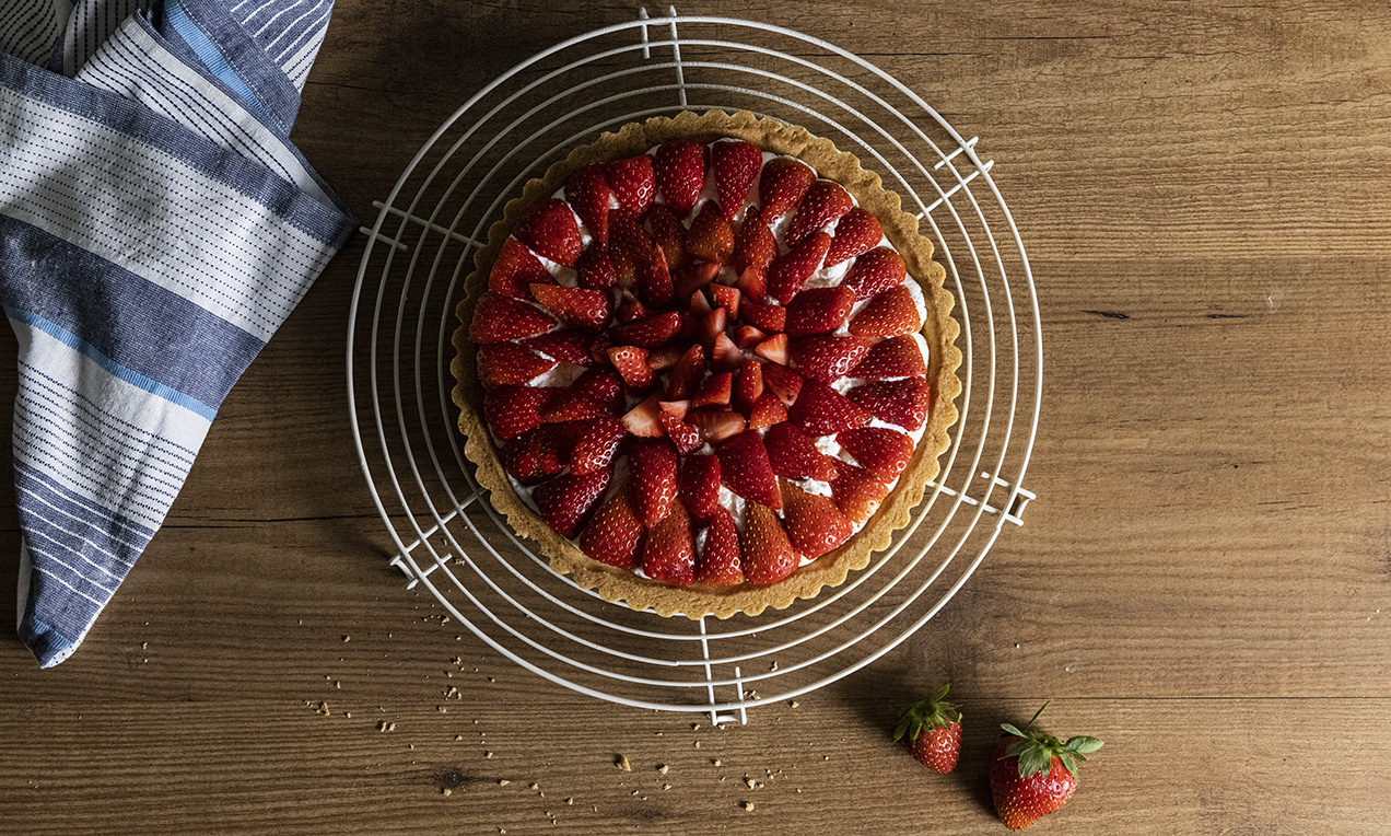 Step_Crostata panna e fragole (18)