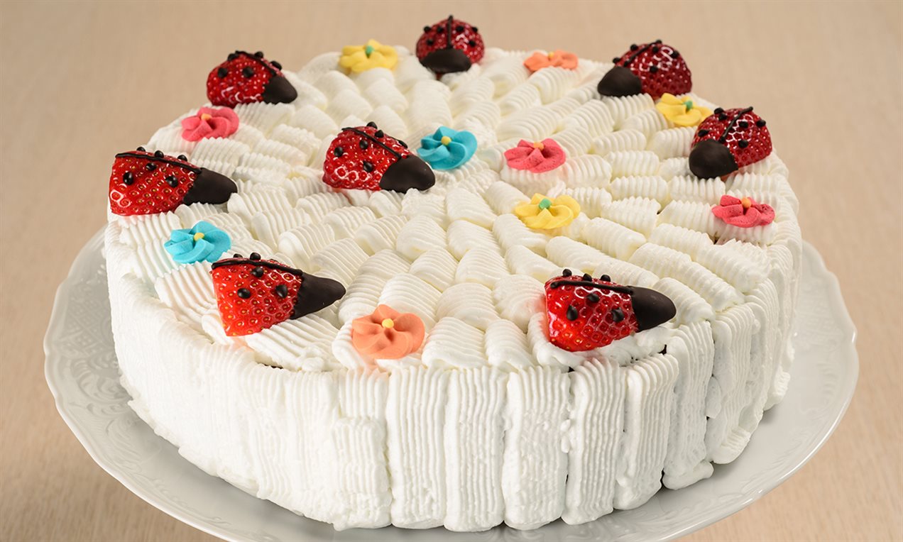 Torta coccinelle con mascarpone e fragole