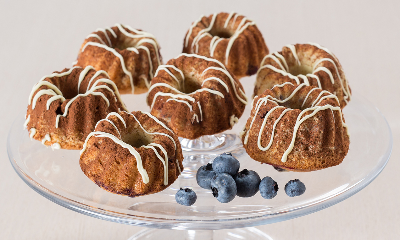 Ciambelline senza glutine con banane e mirtilli