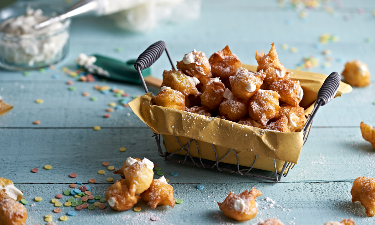 Frittelle di Carnevale con crema al mascarpone