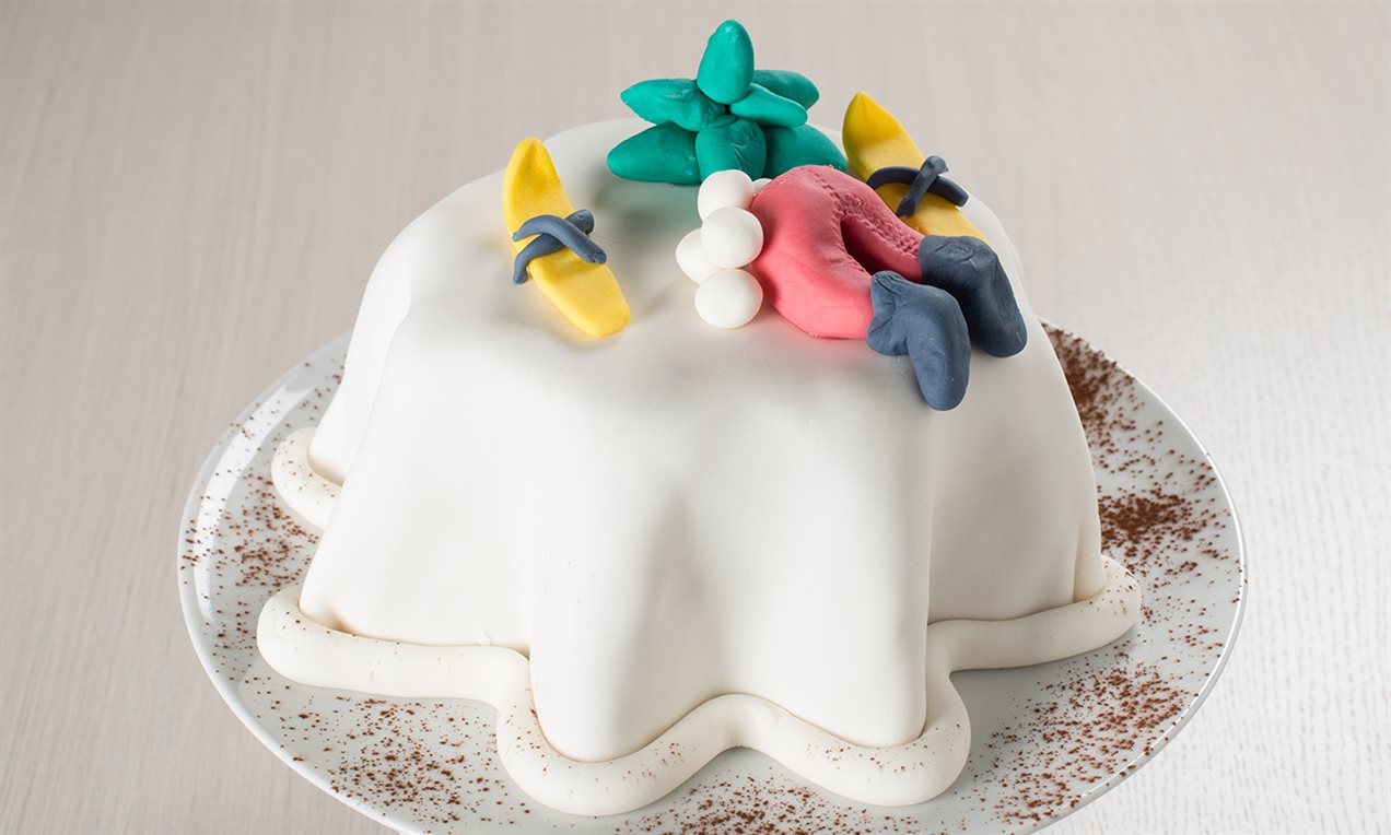 Torta invernale allo yogurt e frutti di bosco