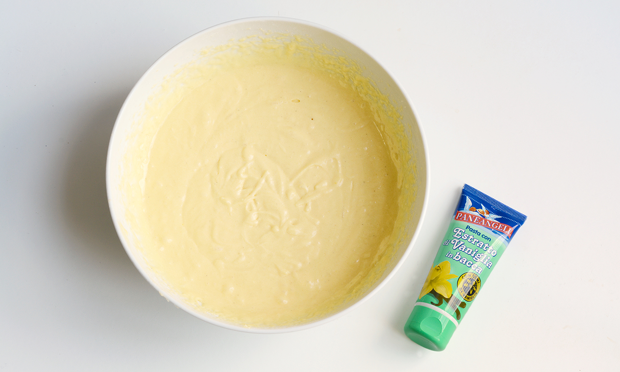 estratto di vaniglia bundt cake.JPG