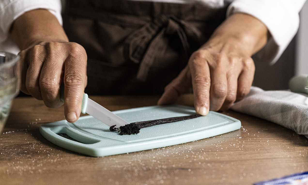 Step_ciambella con glassa alle fragole (2)