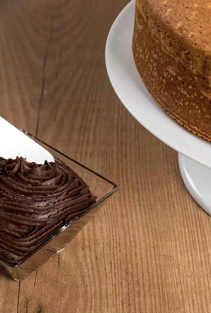 Crema al burro al cioccolato.jpg