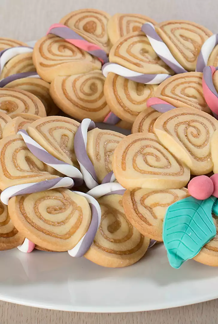 Biscotti di natale marzap pasta zucch.jpg