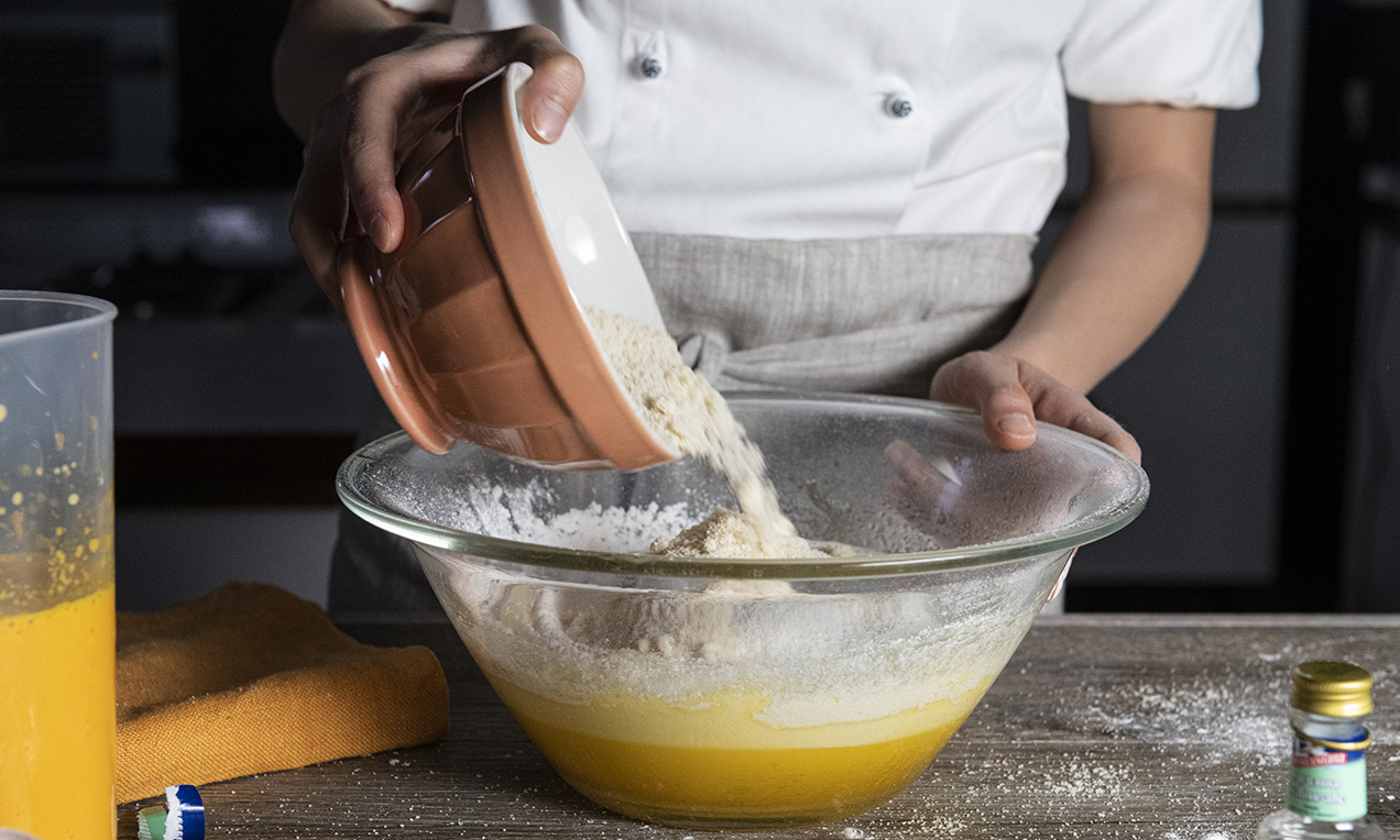 Step_ciambella carote e mandorle (10)