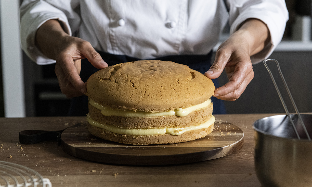 Step_pan di spagna crema e frutta (16)