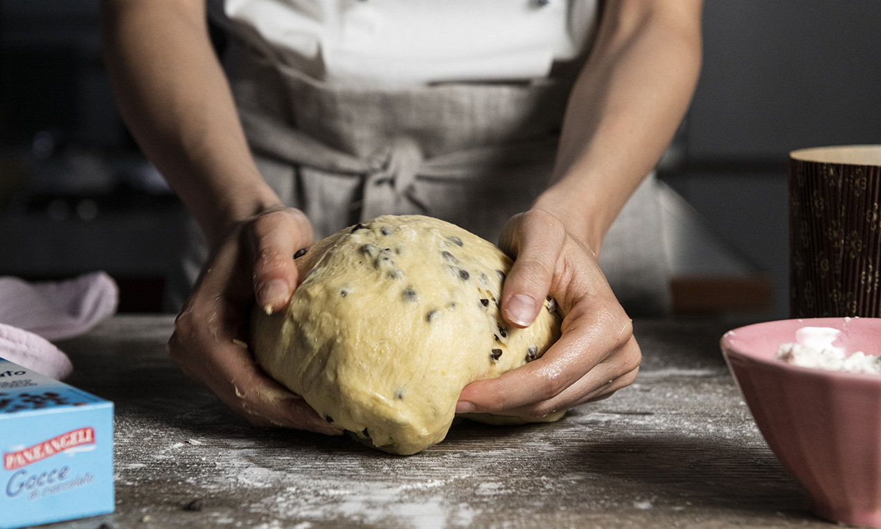 Step_panettone casalingo al cioccolato (10)