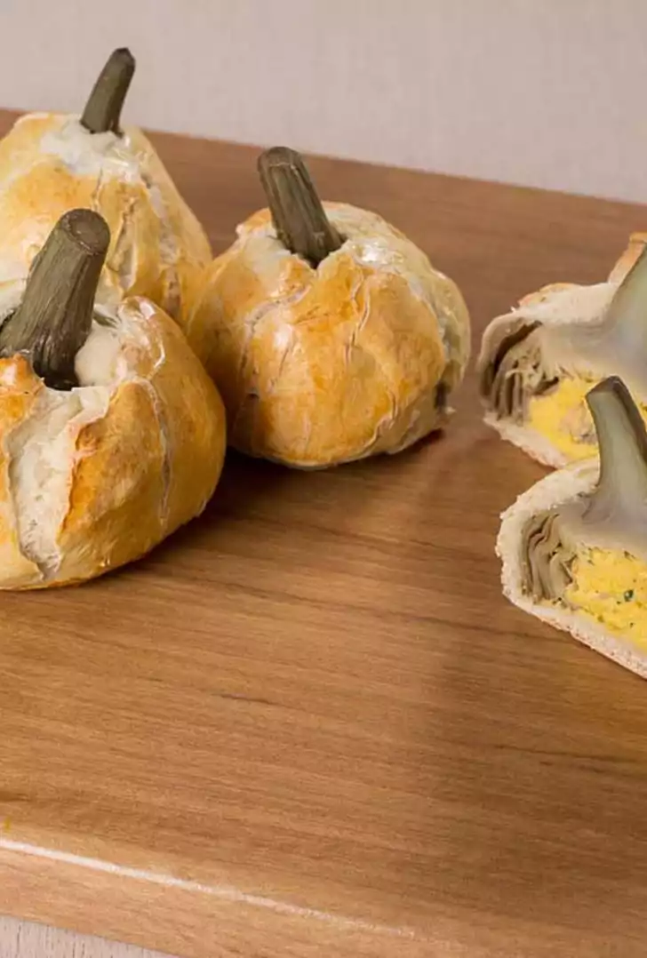 Carciofi ripieni in crosta di pane.jpg