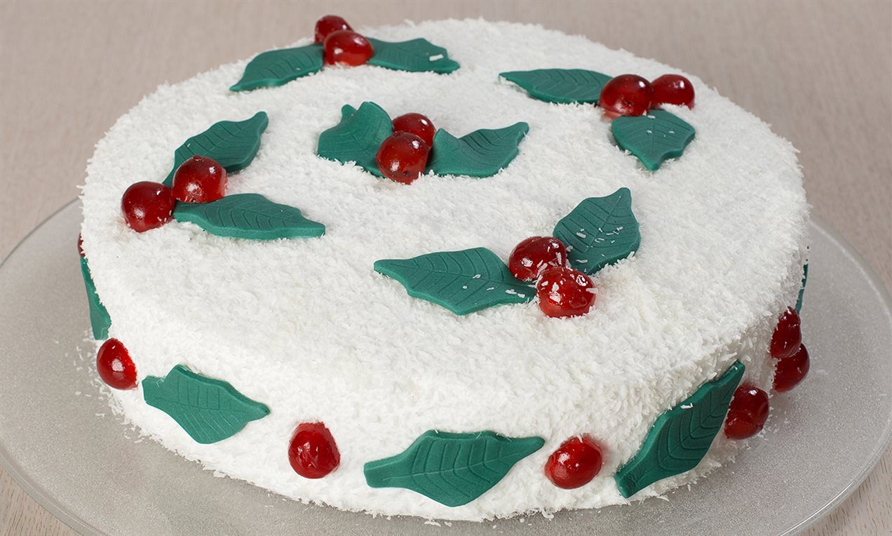 Torta di Natale al cocco e ciliegie