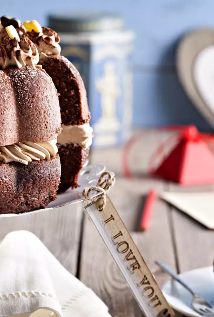 BUNDT CAKE A A MISURA.jpg