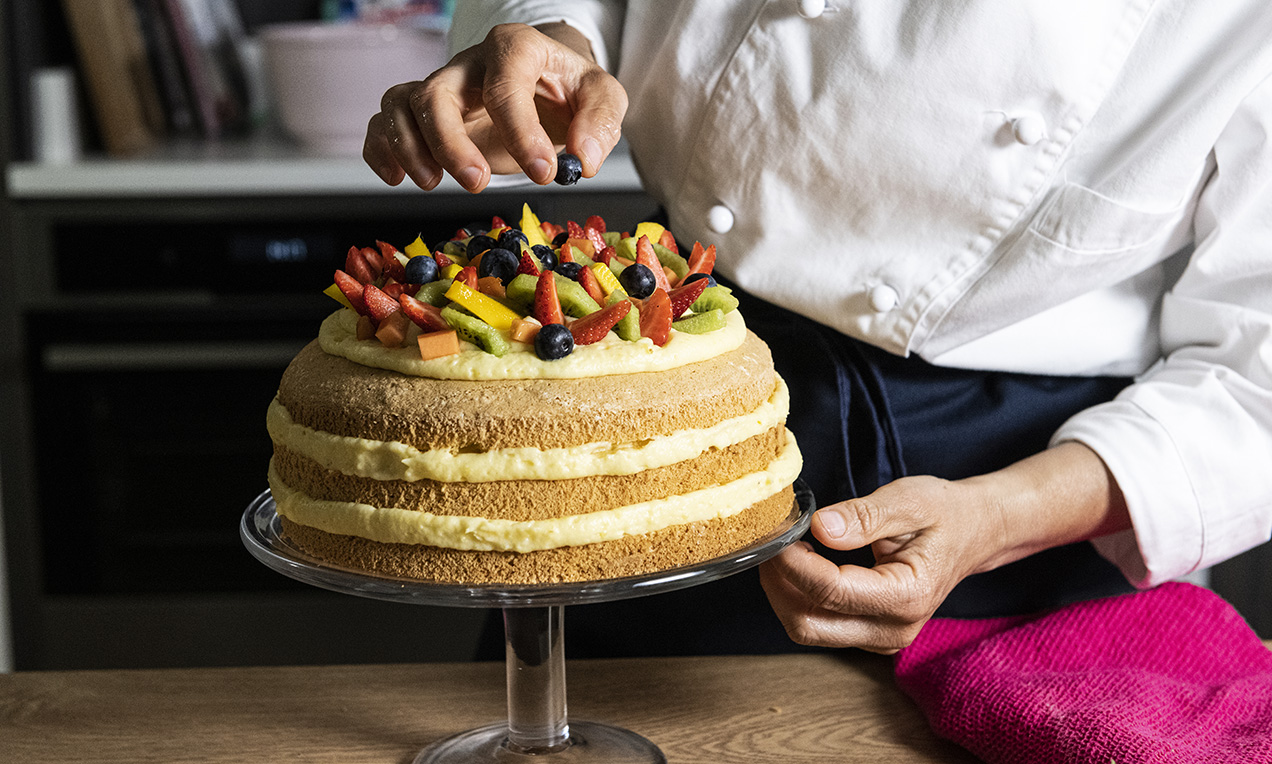 Step_pan di spagna crema e frutta (19)