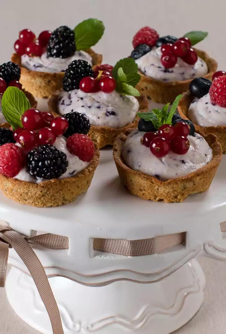tartellette ai frutti di bosco a misura.jpg