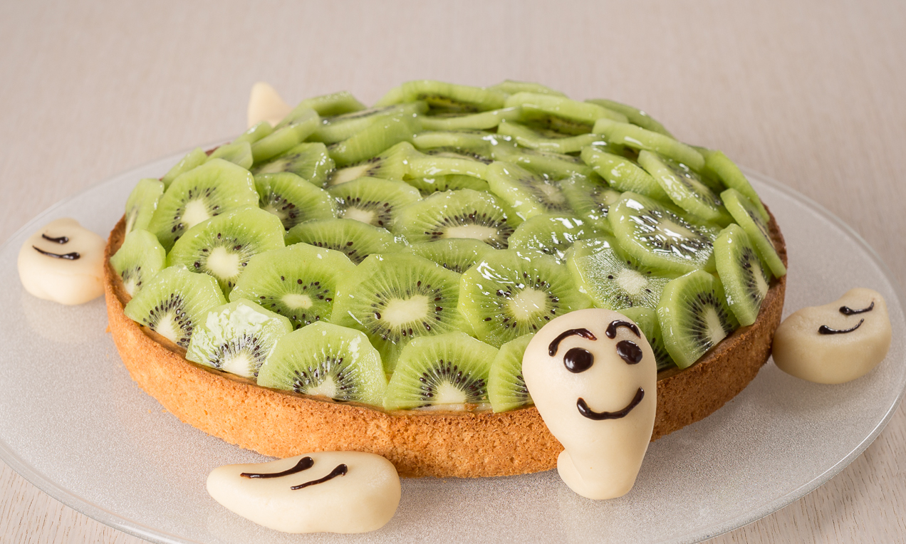 Torta tartaruga con crema pasticcera e kiwi