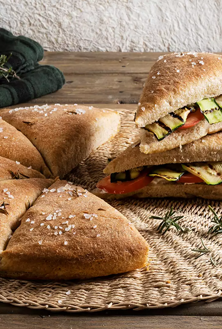 Focaccia farcita_pretagliata