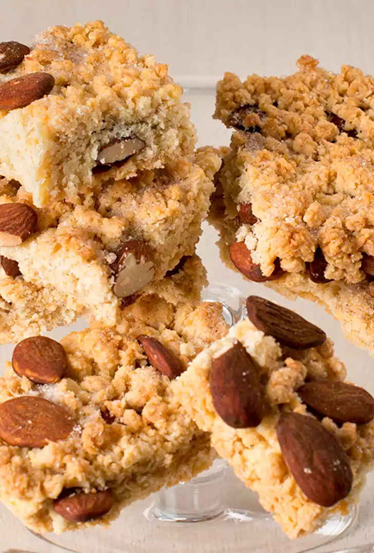 Trancetti di sbrisolona al cocco.jpg