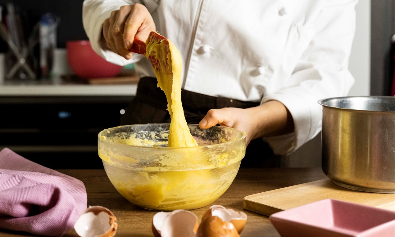 Step_pasta choux aggiunta uova1 (1)