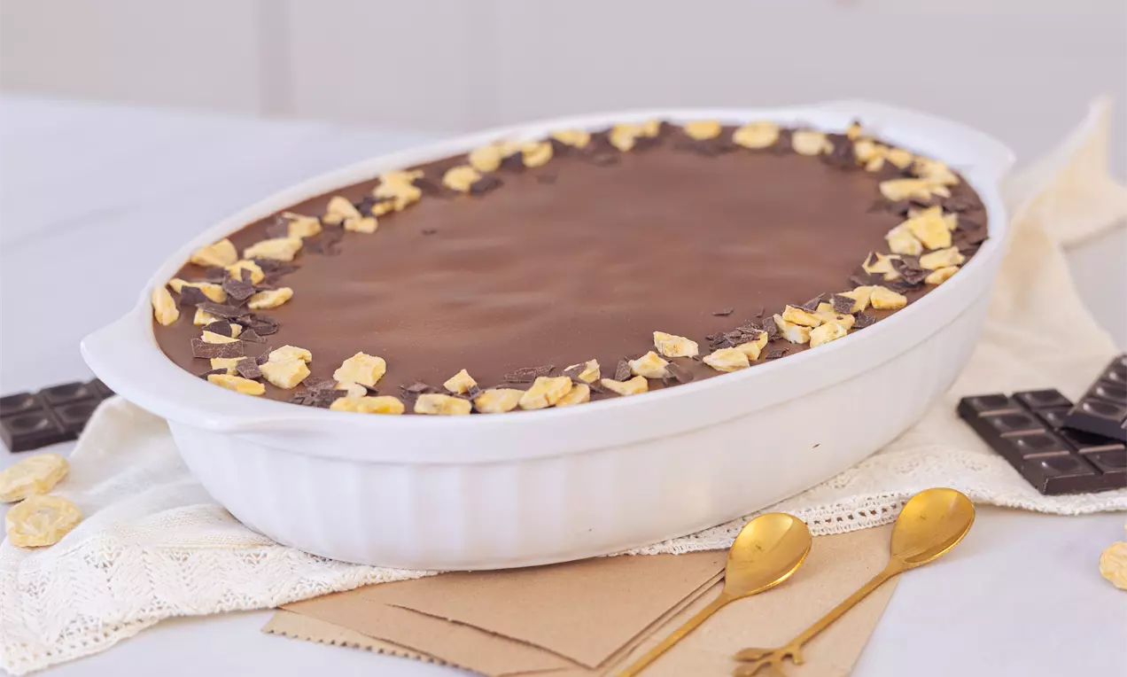 Čokoladna bananina Magnolia tortica