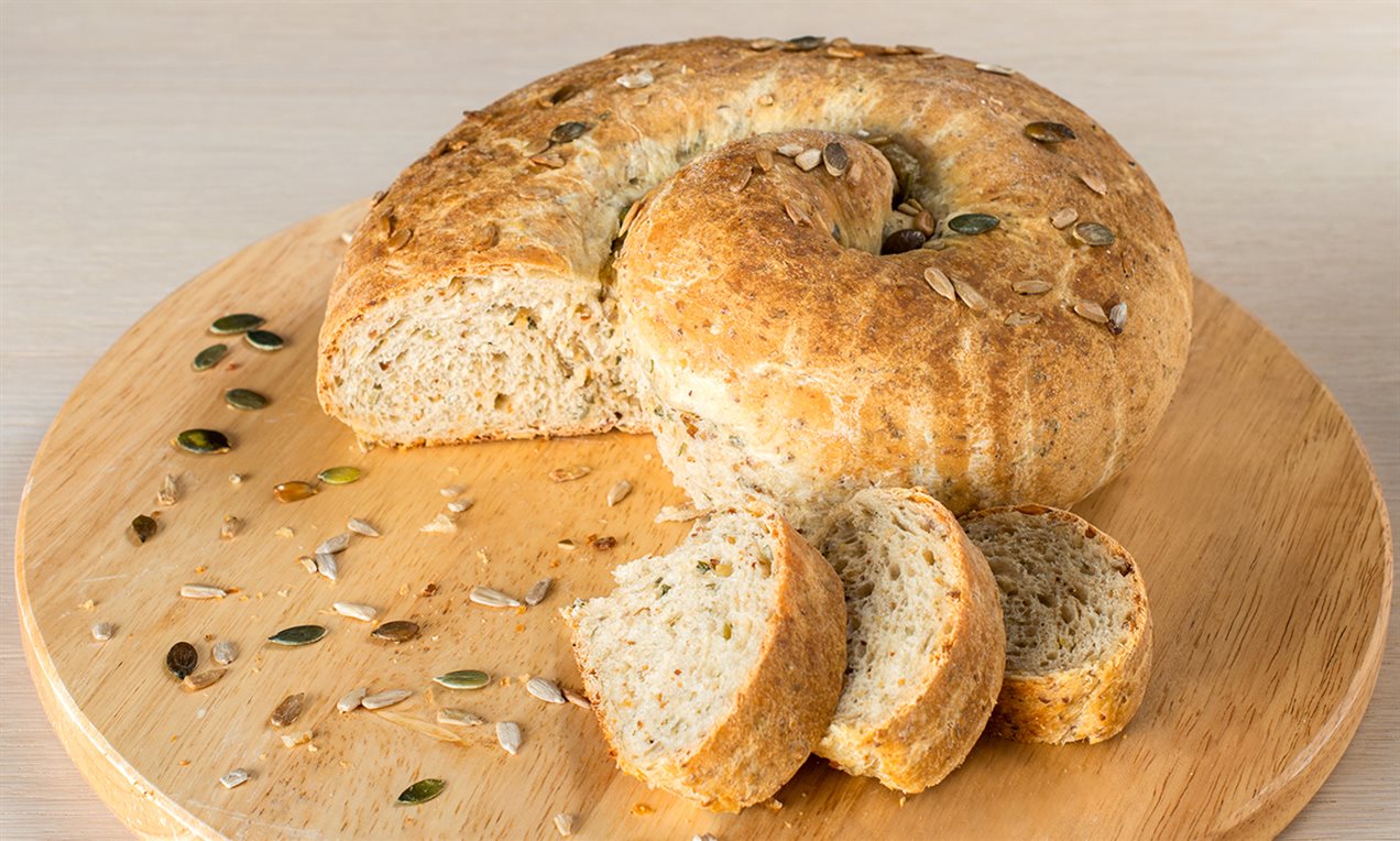 Chiocciola di pane ai semi di zucca e girasole