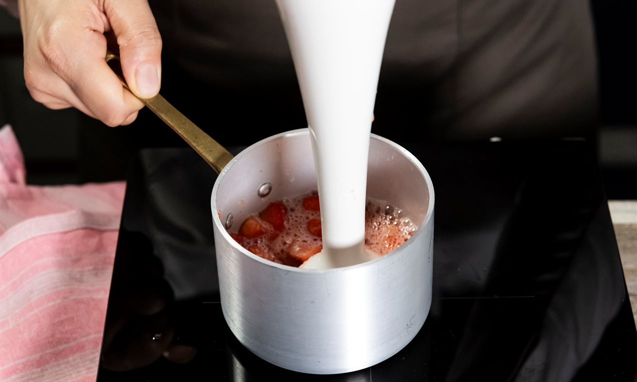 Step_tiramisù alle fragole (9)