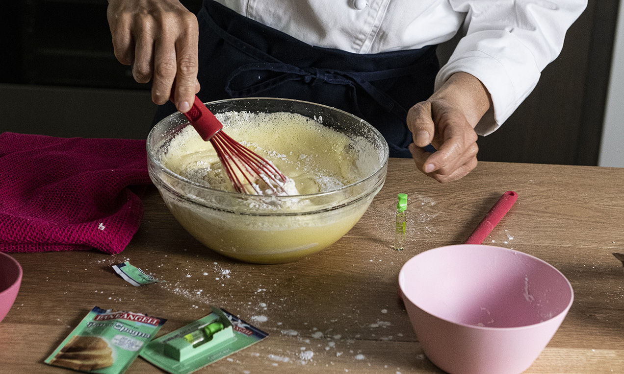 Step_pan di spagna crema e frutta (5)
