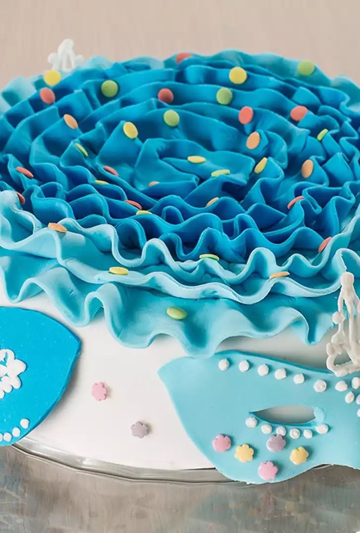 Torta di Carnevale in stile cake design.jpg