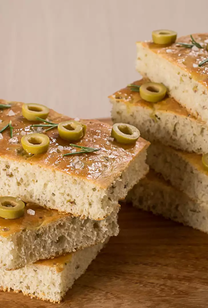 ocaccia-olive-rosmarino-ricettario-new.jpg