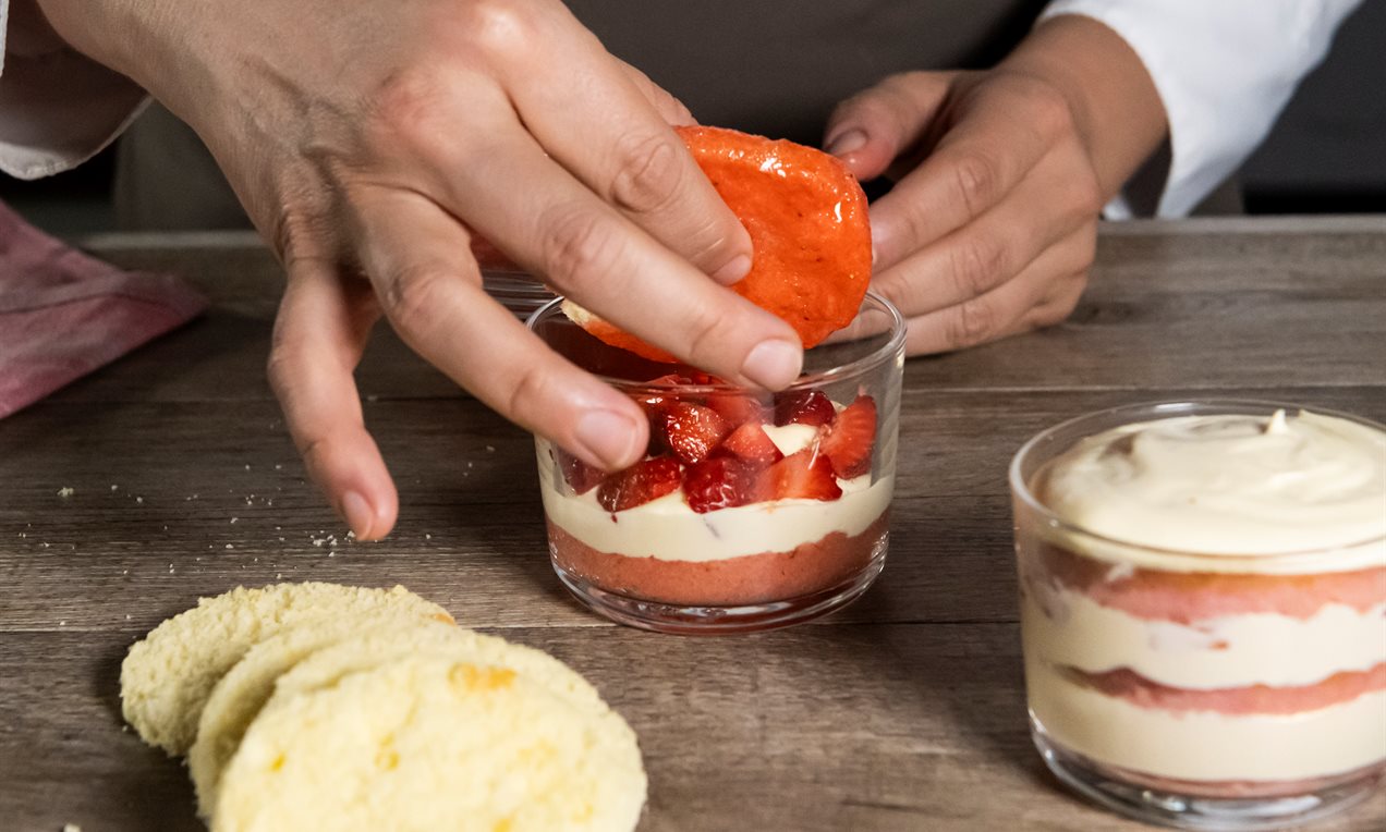 Step_tiramisù alle fragole (16)