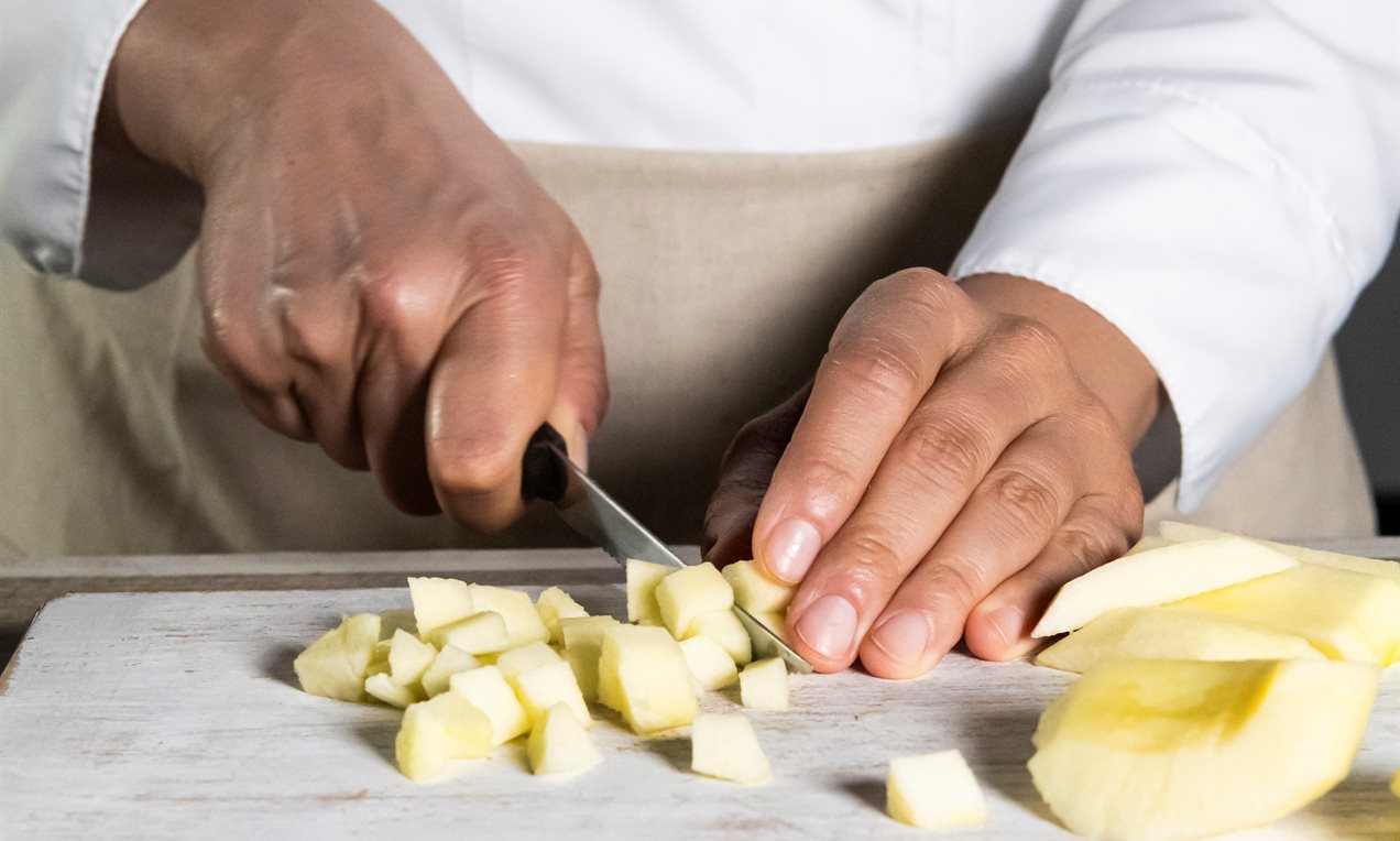 Step_torta di mele con gocce di cioccolato (10)