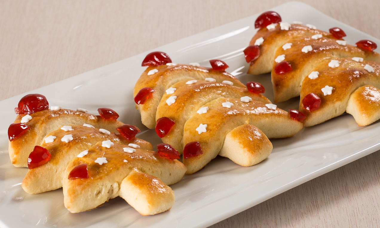 Biscotti di Natale con canditi