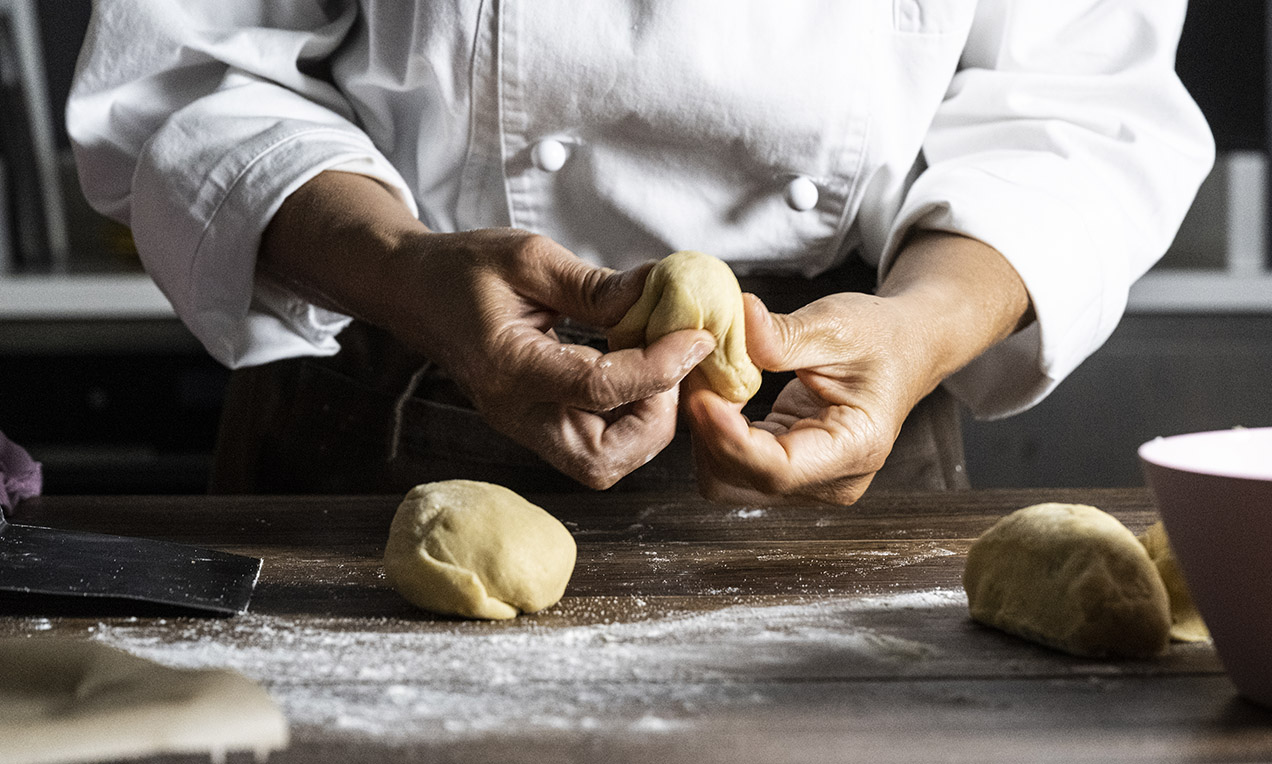 Step_brioche con il tuppo (13)