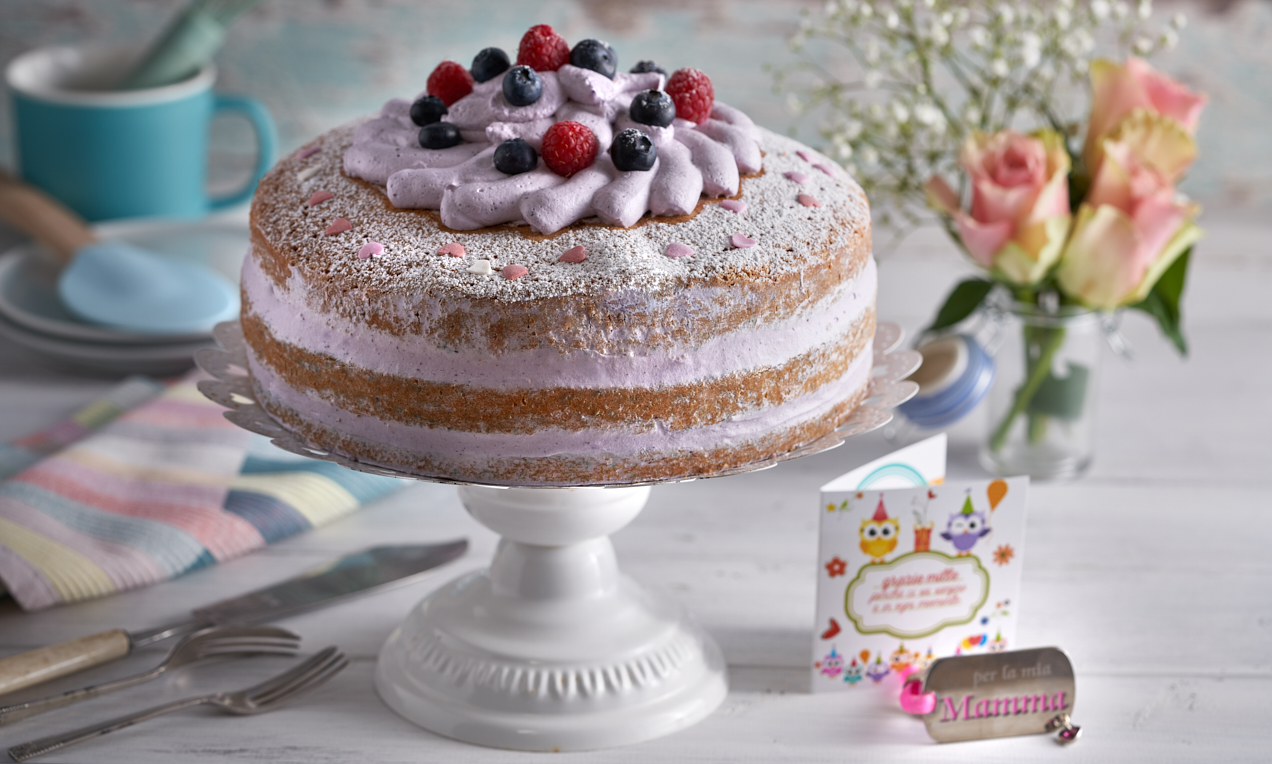 Pan di Spagna ai frutti di bosco e crema al lampone