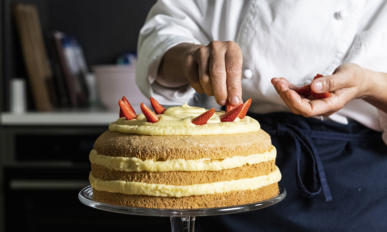 Step_pan di spagna crema e frutta (17)