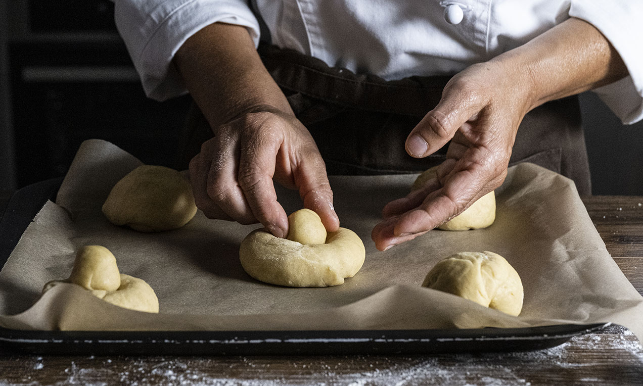 Step_brioche con il tuppo (16)