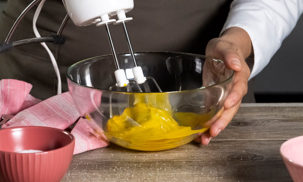 Step_tiramisù alle fragole (1)