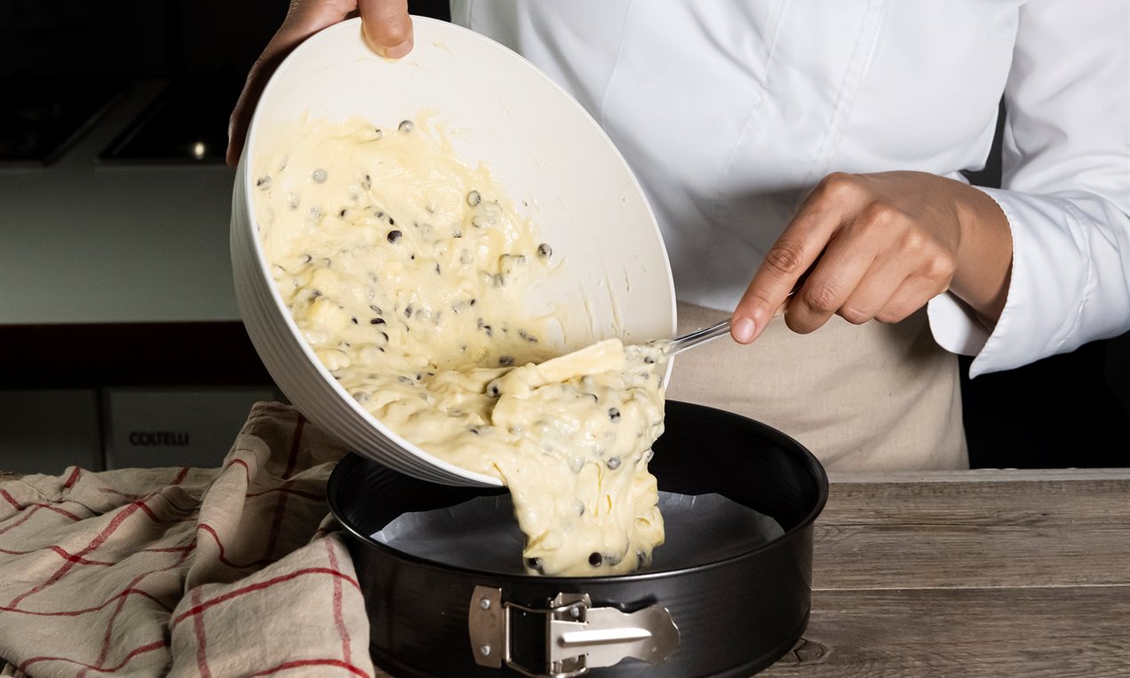 Step_torta di mele con gocce di cioccolato (16)