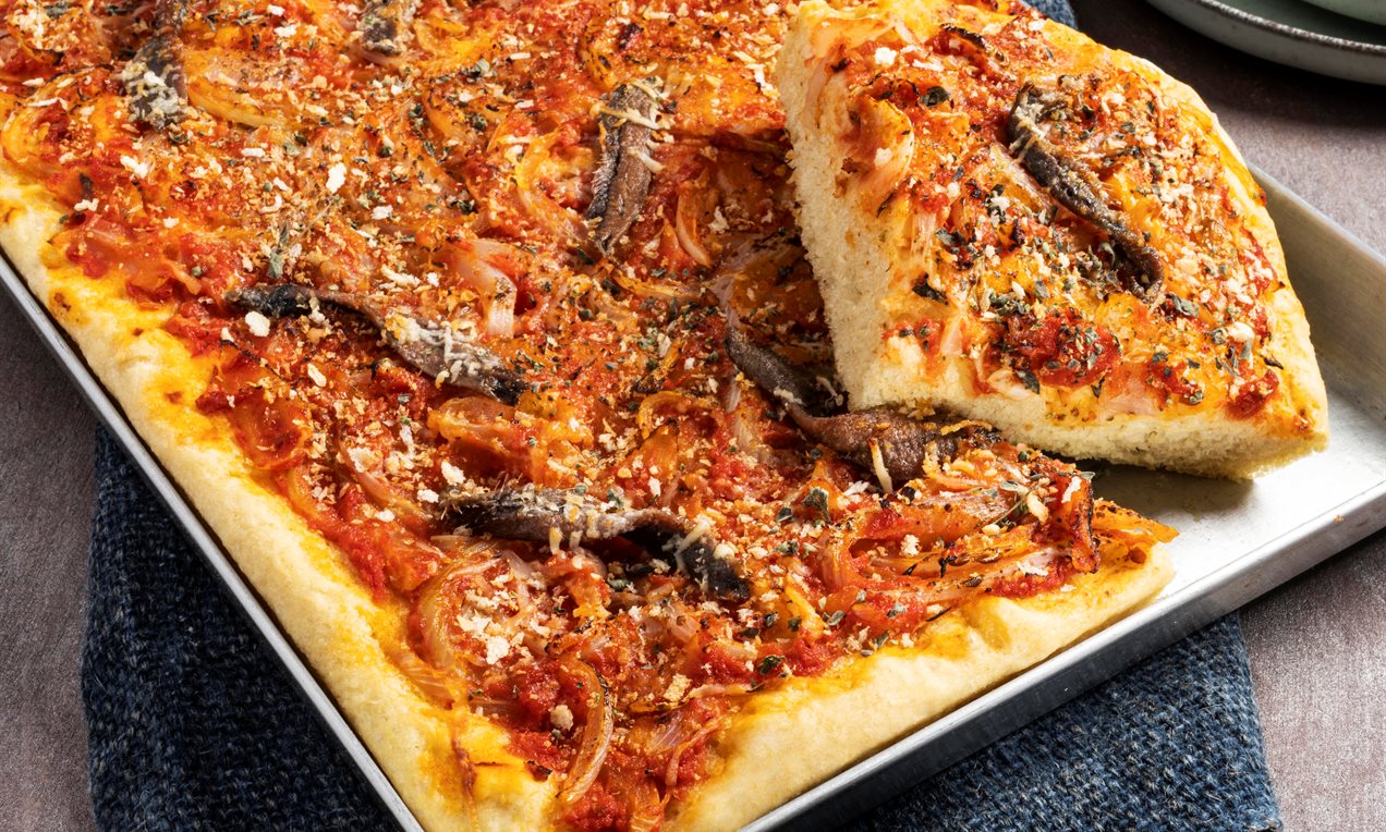 Sfincione palermitano