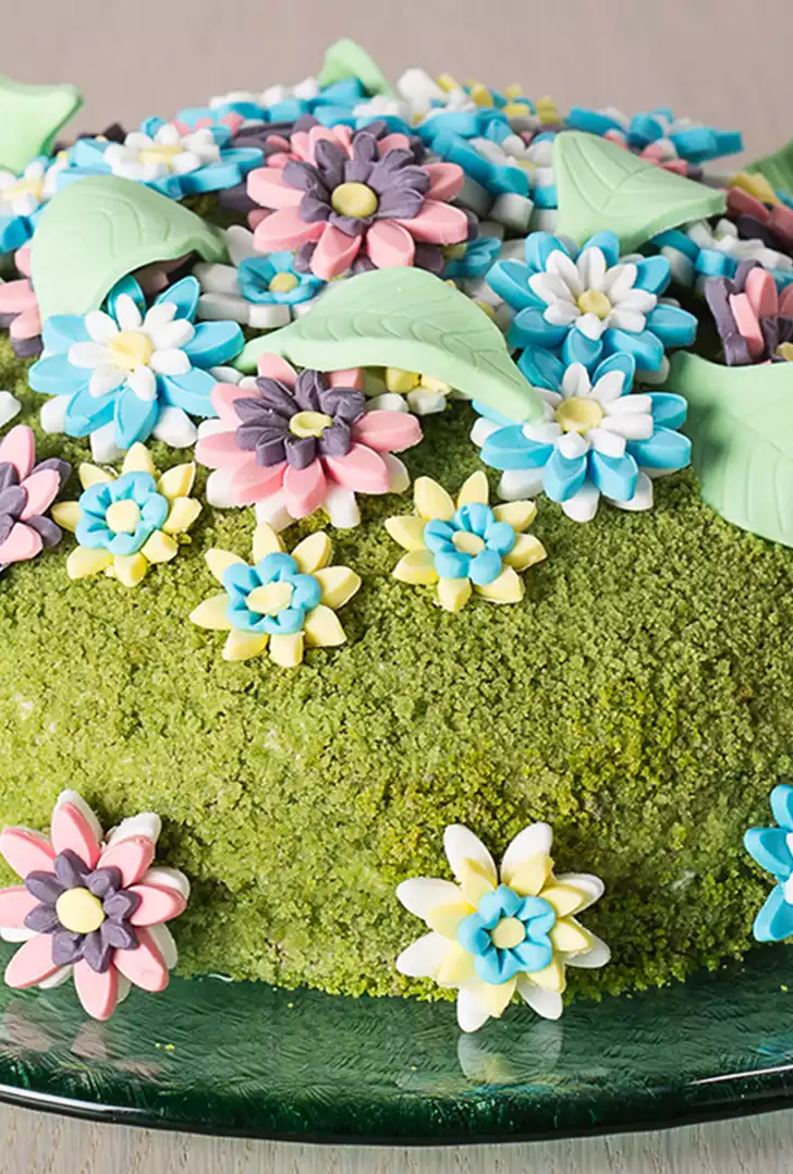 Torta di yogurt e spinaci con fiori di PdZ.jpg